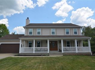 11976 Firefly Dr, North Royalton, OH 44133