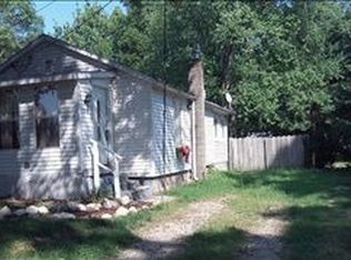 208 Maple St, Plainwell, MI 49080