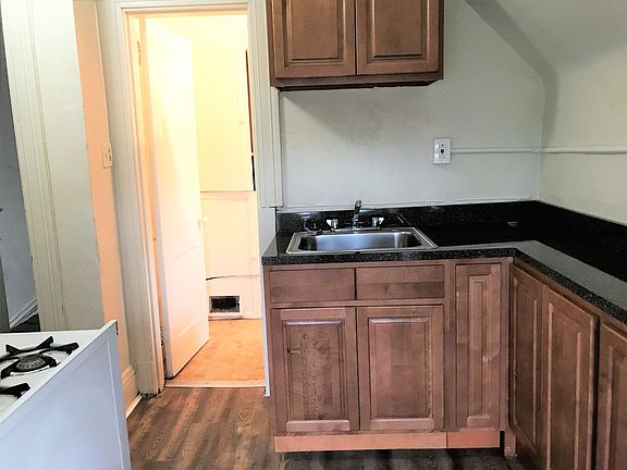 5th image of 619 N Euclid Ave Floor 3