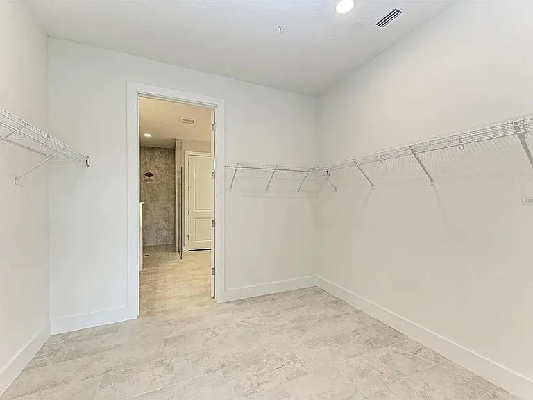 10016 Rembrandt Way #102 — Photo 11