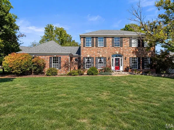 720 Arbor Haven Dr, Ballwin, MO 63021