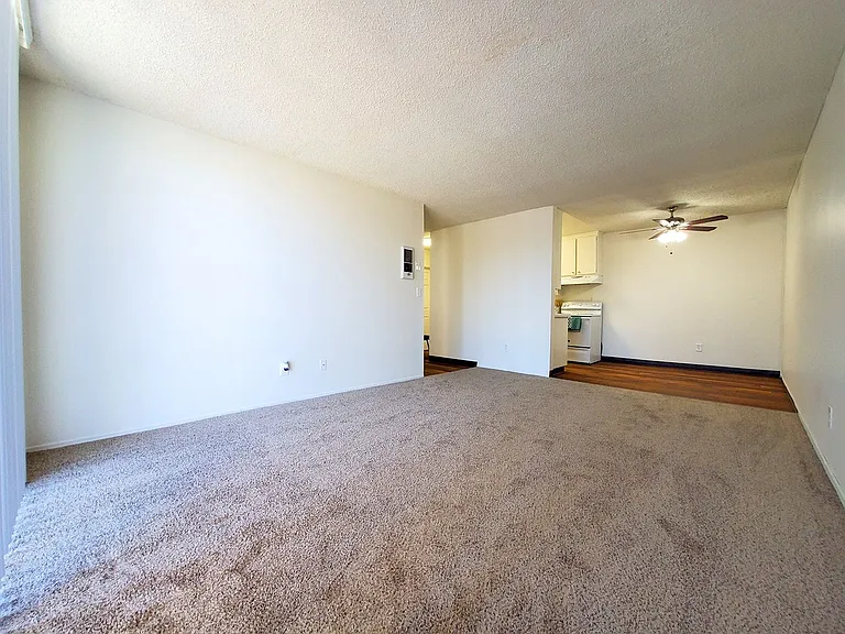 180 N First St. — Photo 3