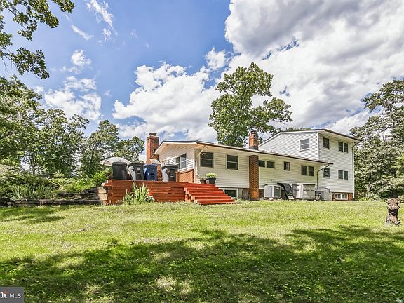 2nd image of 4119 Doveville Ln