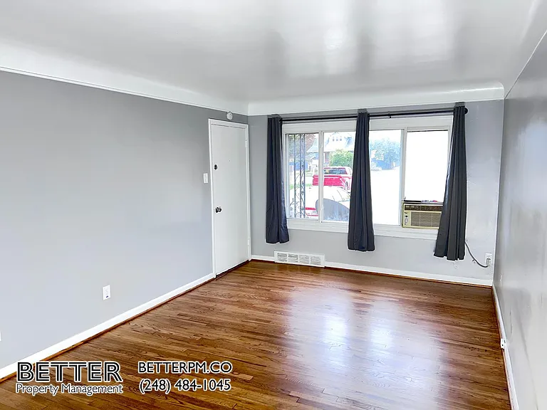 15321-15341 E Nine Mile Rd — Photo 3