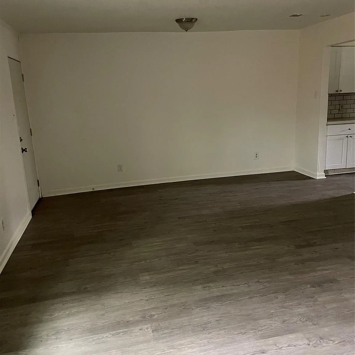 3 bed, 1.5 bath, 1095 sqft, $1,225 — Photo 3