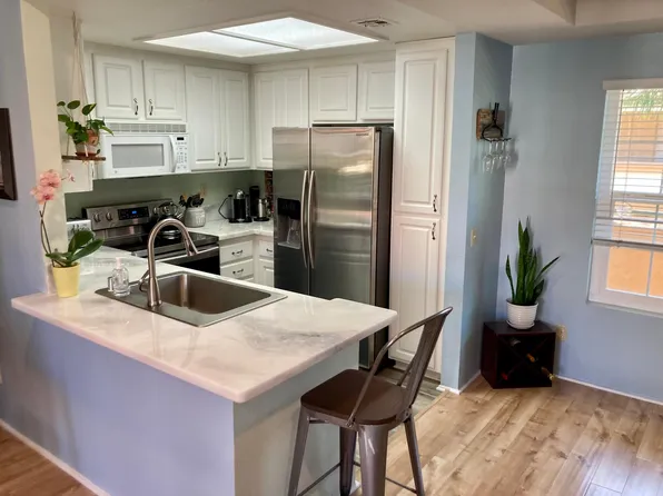 2150 Camino De La Reina, San Diego, CA