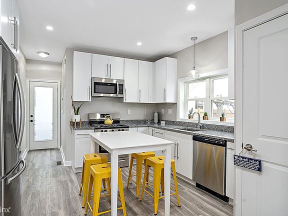 MLS_3KITCHEN-1