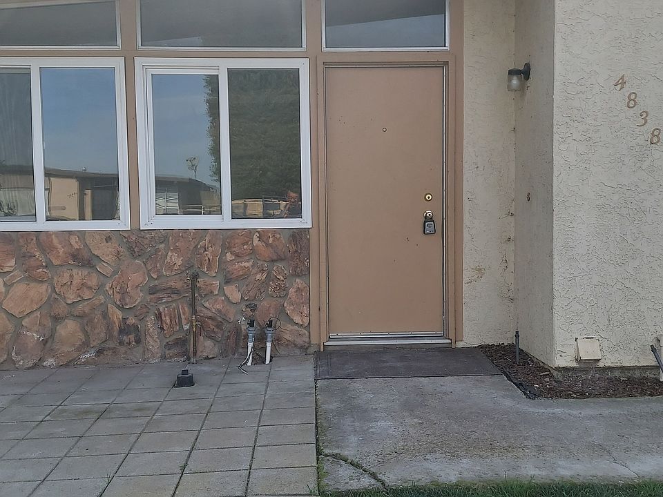1st image of 4838 Sanchez Dr
