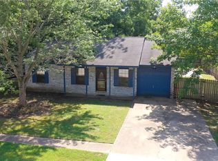 59 Wilson St, Farmington, AR 72730