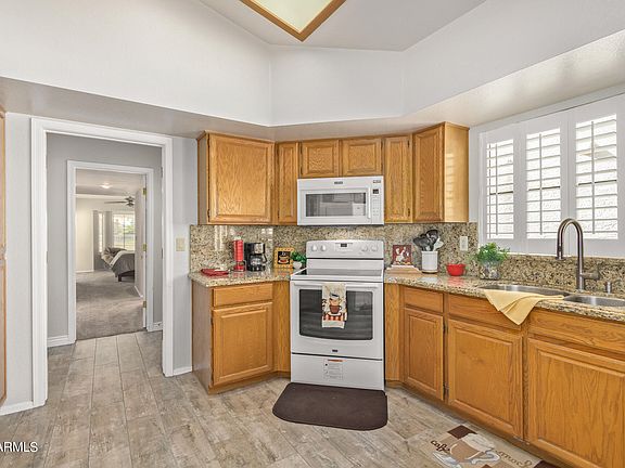 4th image of 7523 W Sequoia Dr