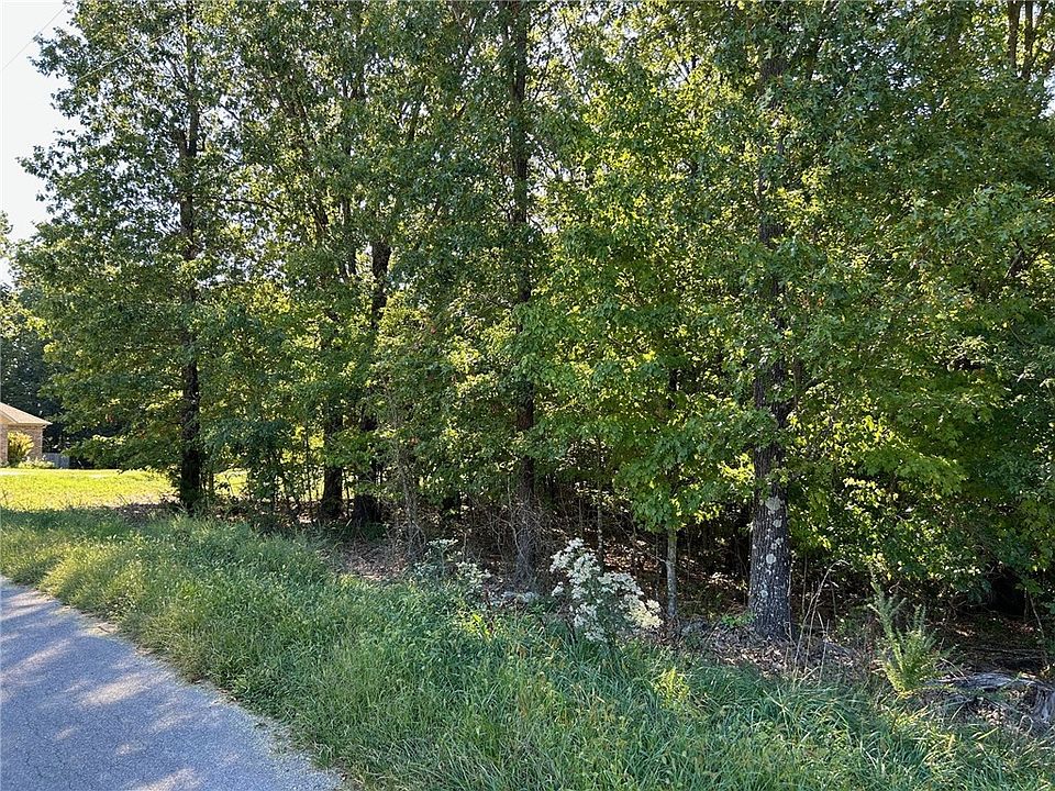 1st image of Boxford Dr #15