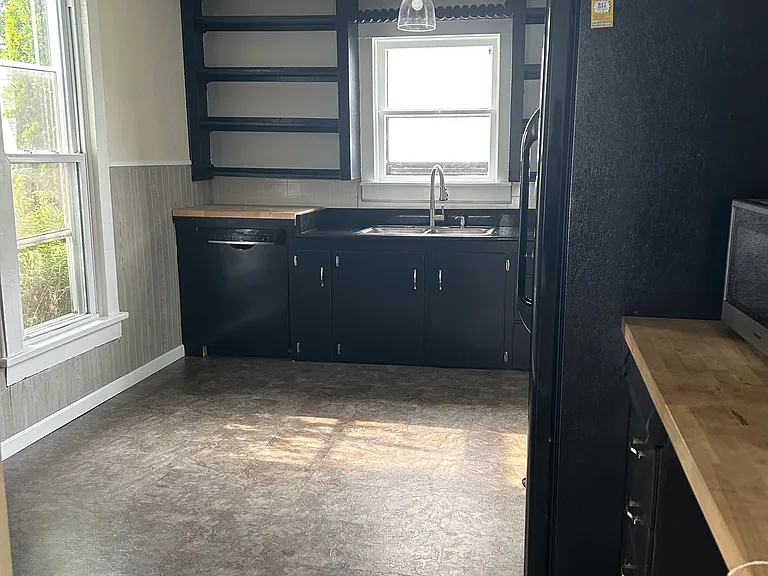 773 Exchange St — Photo 4