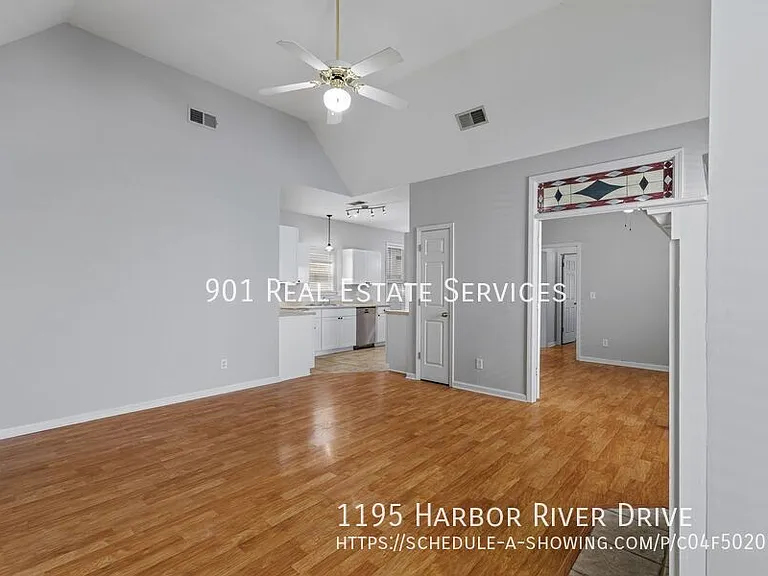 1195 Harbor River Dr — Photo 9