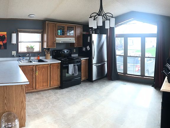 3rd image of 130 Patton Dr