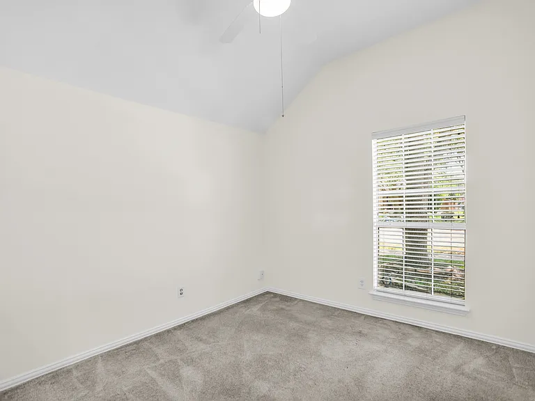 11342 Mansfield Dr — Photo 22