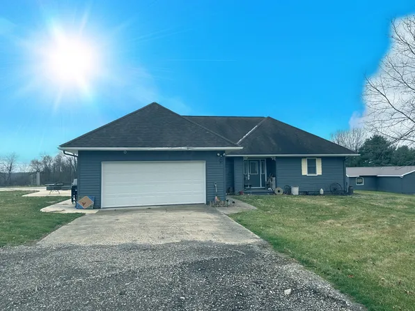 2775 Old Somerset Rd NE, New Lexington, OH 43764