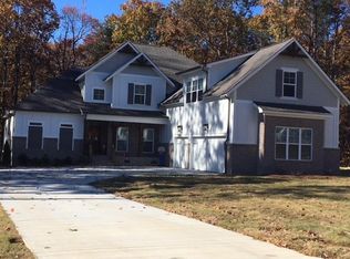 7381 Blackstone Dr #20, Signal Mountain, TN 37377