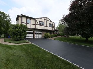 346 Glen Meadow Rd, Richboro, PA 18954