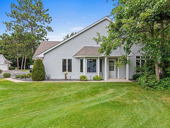 3rd image of 2644 Rivers Bluff Ln