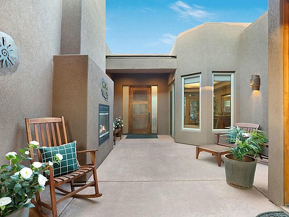 3rd image of 2085 N Tuweap Dr Unit 52