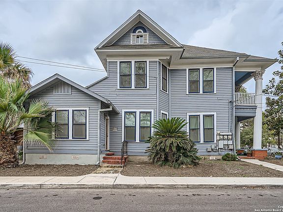 2nd image of 135 Adams #2