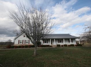 571 Powell Rd, Tullahoma, TN 37388