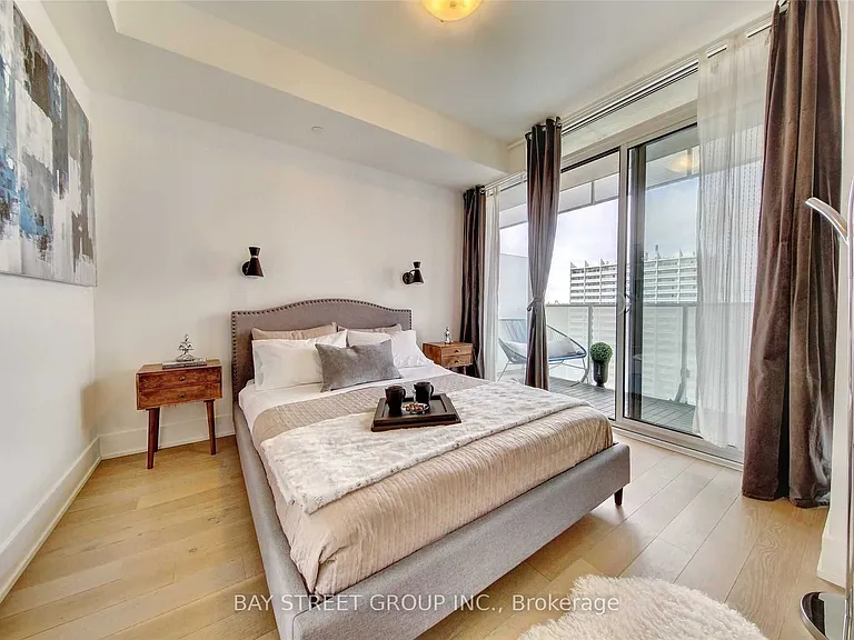 200 Bloor St W #1409 — Photo 30