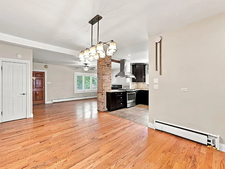 741 Harrison St — Photo 10