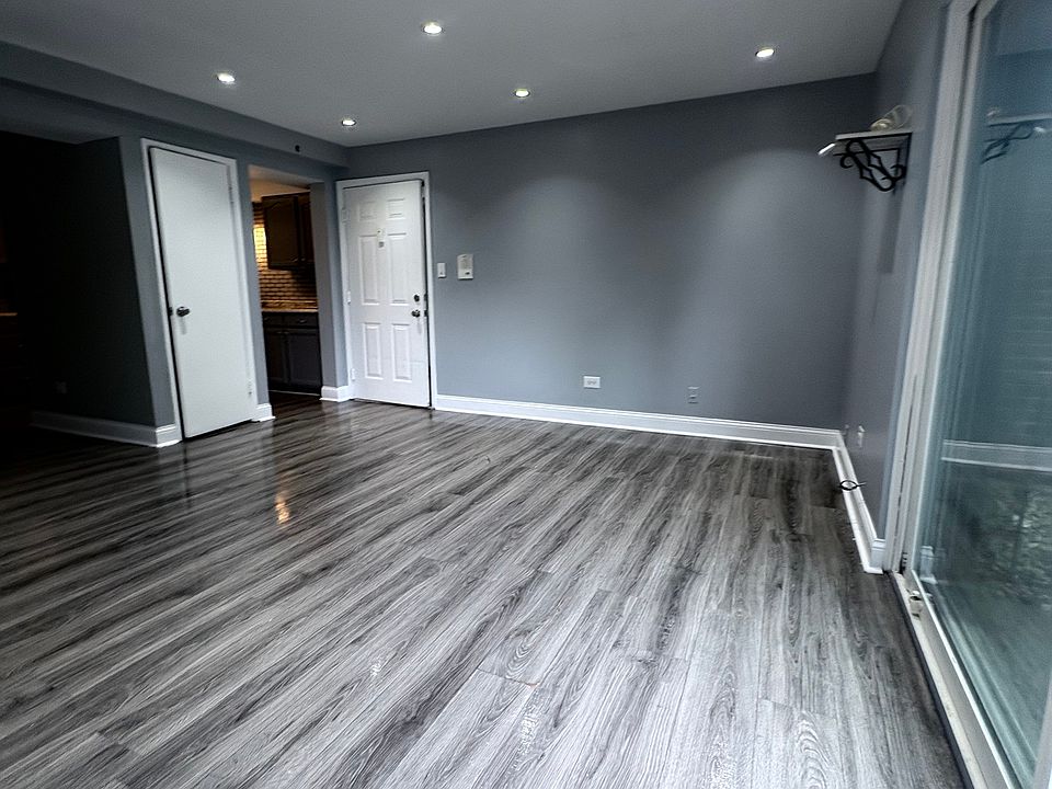 1st image of 7101 166th St