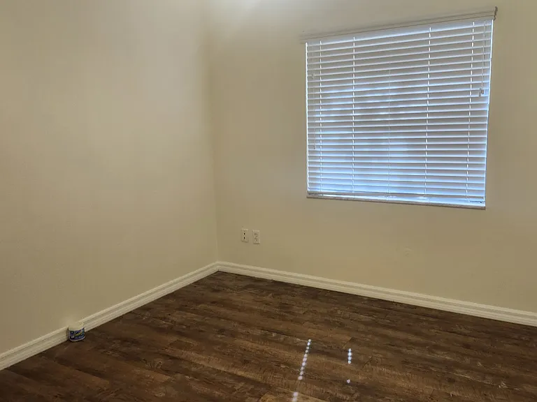 7413 Mead Dr #7413 — Photo 25