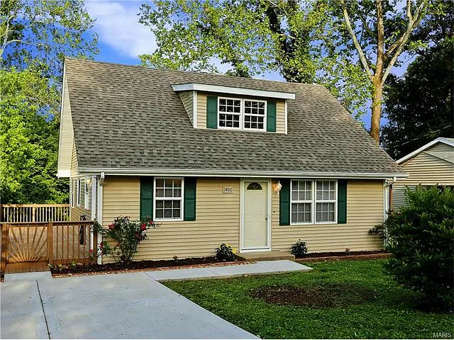 1400 Alice St photo 1