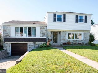 11613 Proctor Rd, Philadelphia, PA 19116