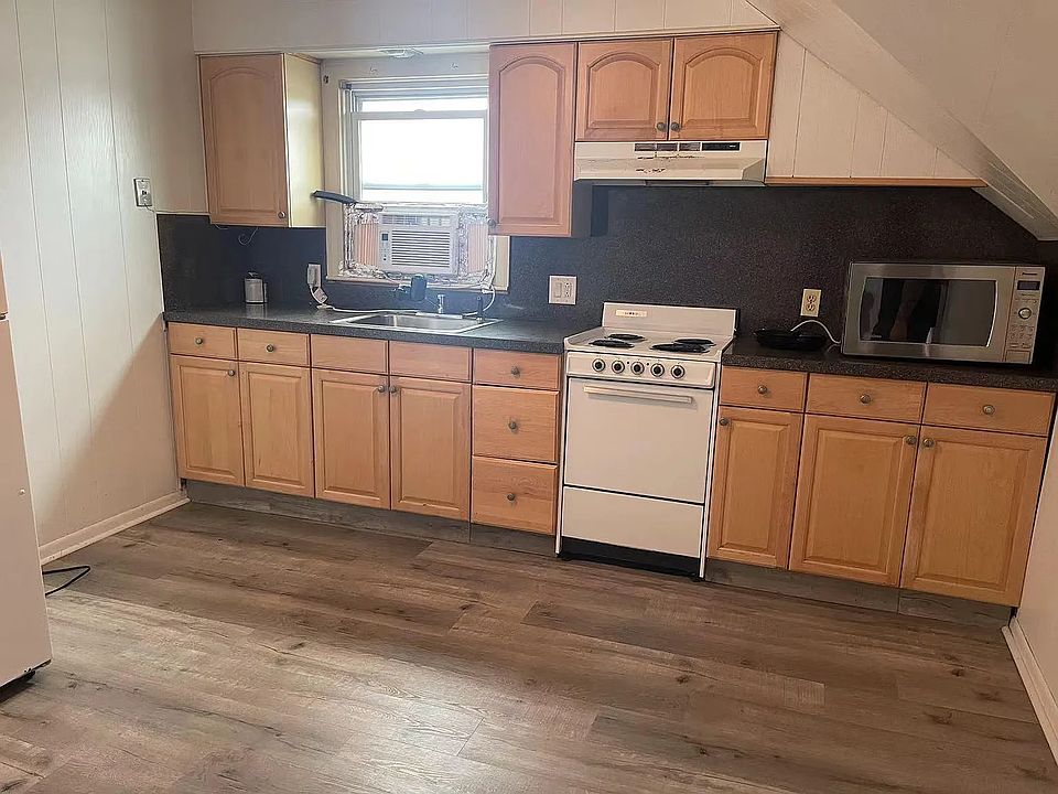 1st image of 1307 Cranston St #3R