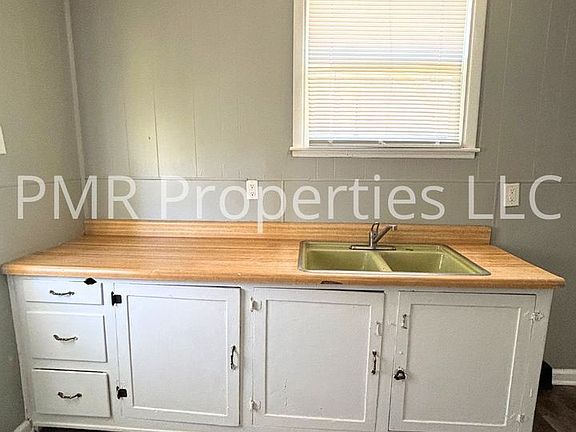 4th image of 2828 Lafayette St #2826