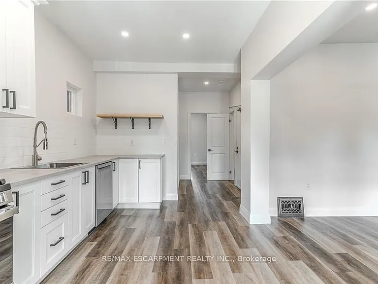 50 Burris St #1 — Photo 2