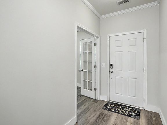 3rd image of 163 Emerald Isle Dr