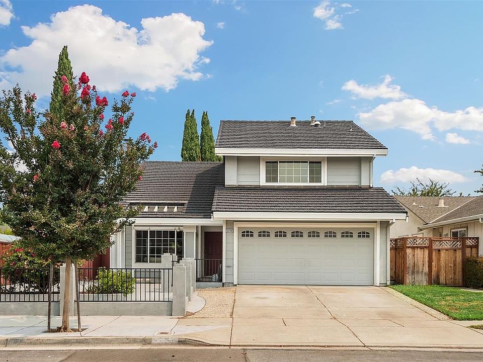 1st image of 33746 Shylock Dr