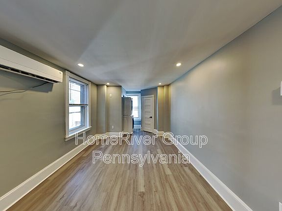 3rd image of 5525 Larchwood Ave Floor 2