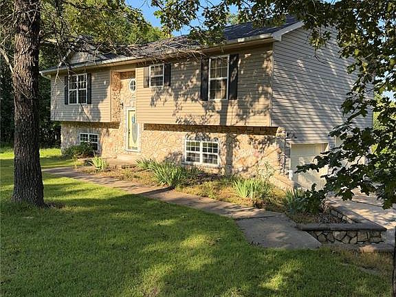 2nd image of 24630 Taylor Ln
