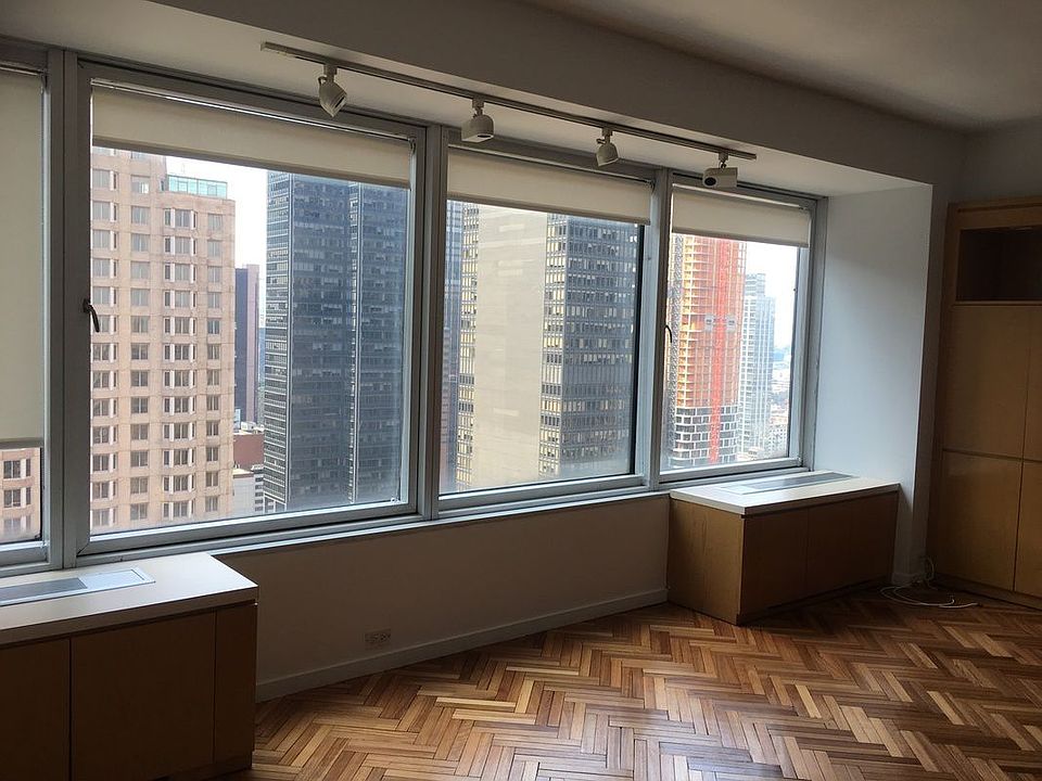 1st image of 150-156 W 56th St APT 3309