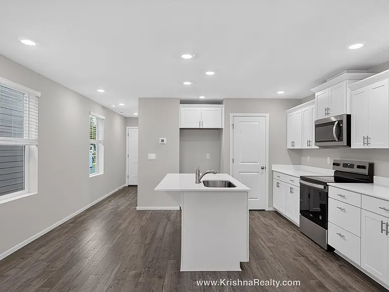 12214 NE 14th St — Photo 5