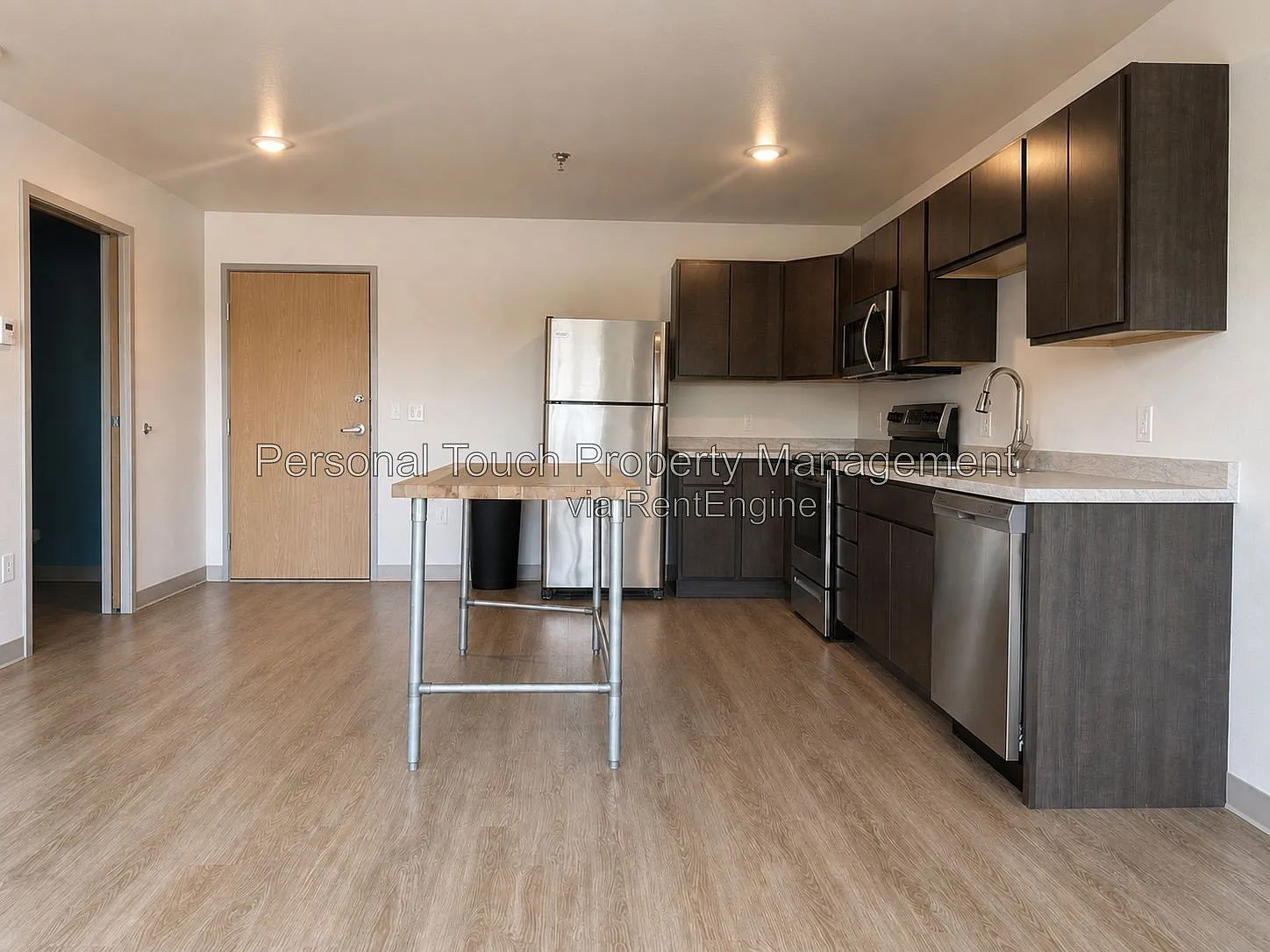 2 bed, 1.5 bath, $1,350 — Photo 3