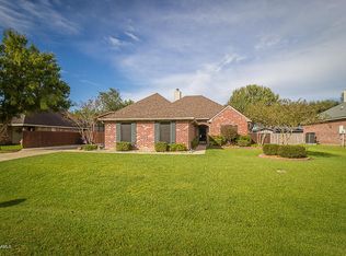 219 Stags Leap Ln, Broussard, LA 70518