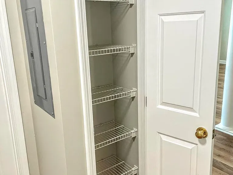 1004 Mount Vernon Dr — Photo 28