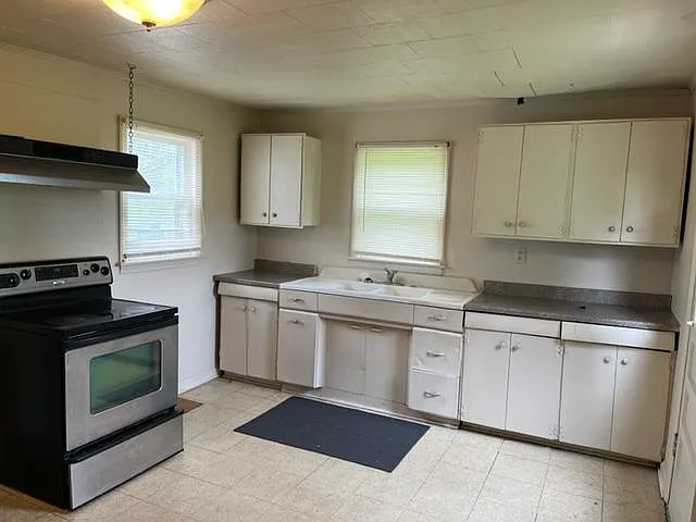 2248 Eldersville Rd — Photo 3