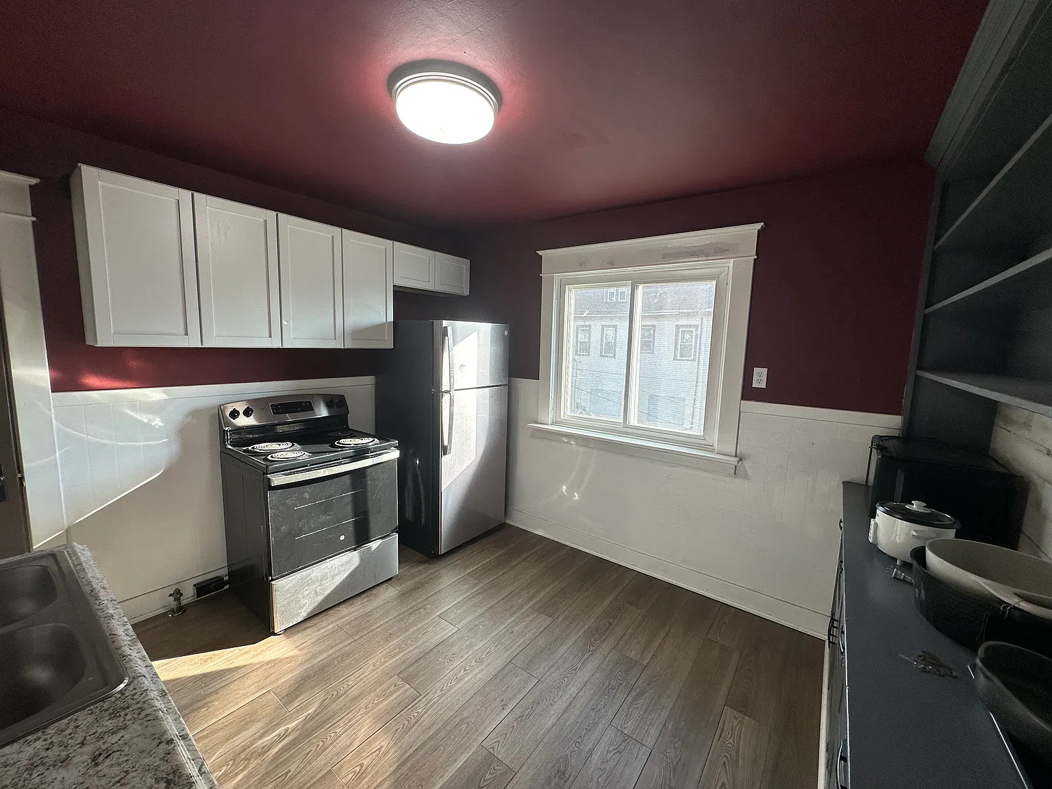 2 bed, 1080 sqft, $1,400 — Photo 3