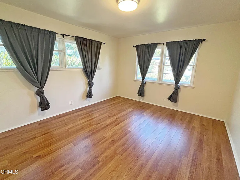 210 W Woodruff Ave — Photo 23