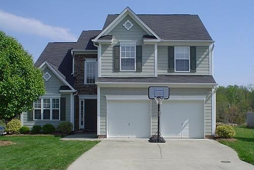 1st image of 227 Newberry Ln