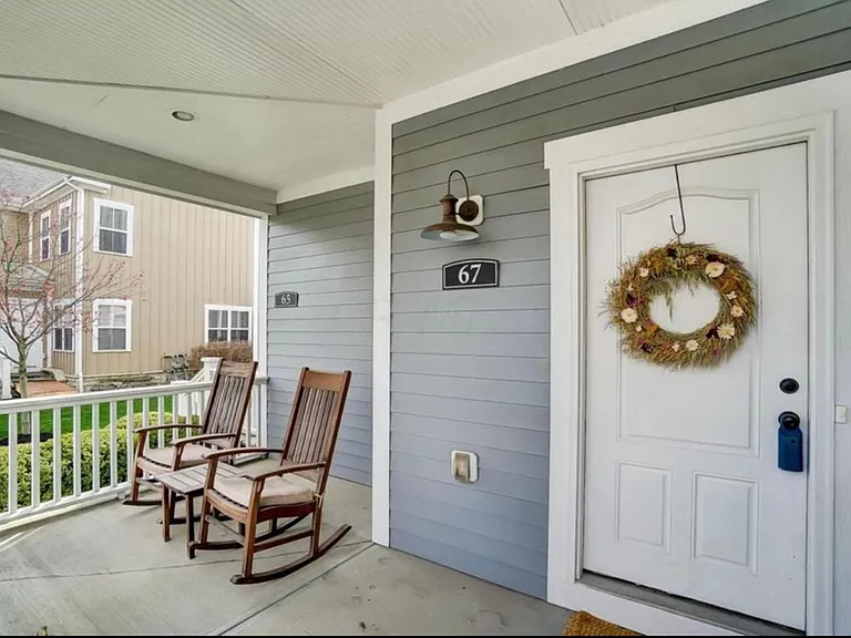 67 Traditions Way — Photo 2