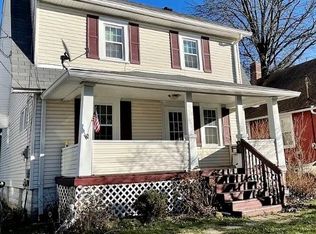 1165 Lily St, Akron, OH